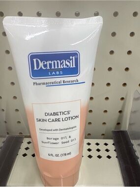 Diabetics' Skin Care Lotion - White & Peach